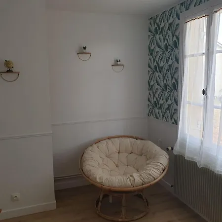 Halte Au Beau Millet * Coutras