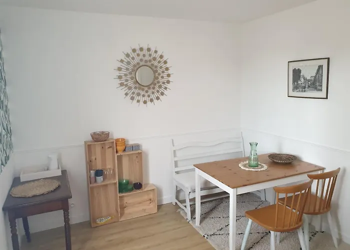 Halte Au Beau Millet * Coutras